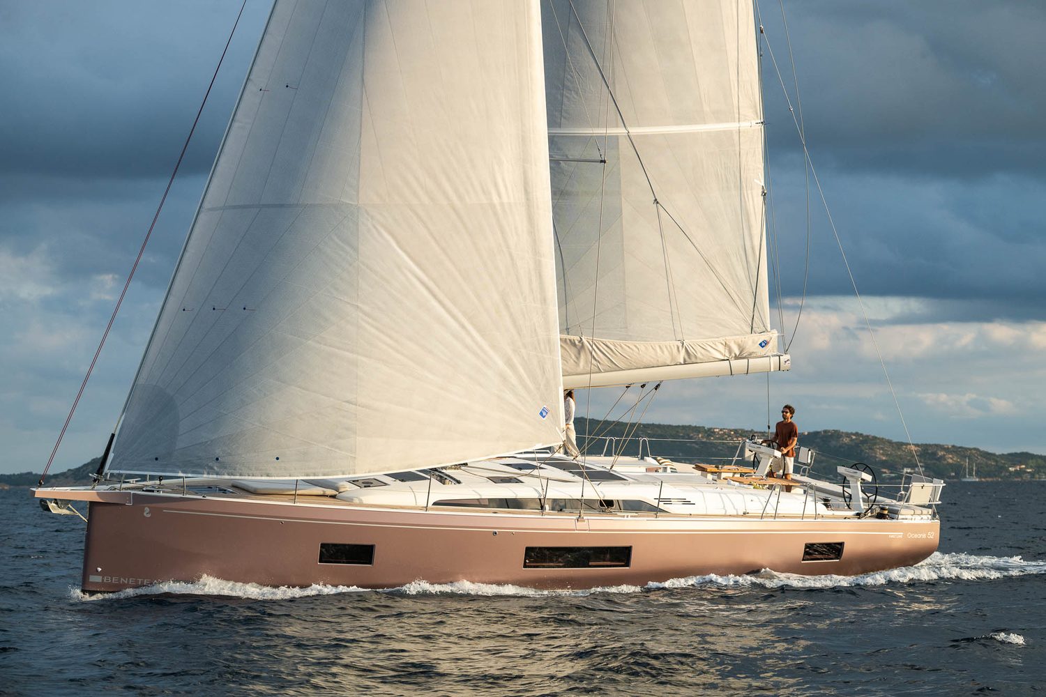 Oceanis 52