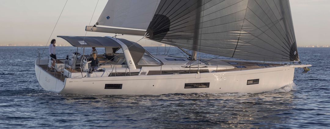 Oceanis Yacht 54